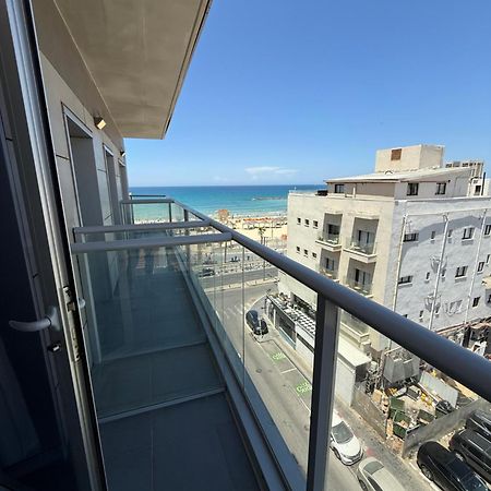 Abratel Sea View Hotel Tel Aviv Ngoại thất bức ảnh