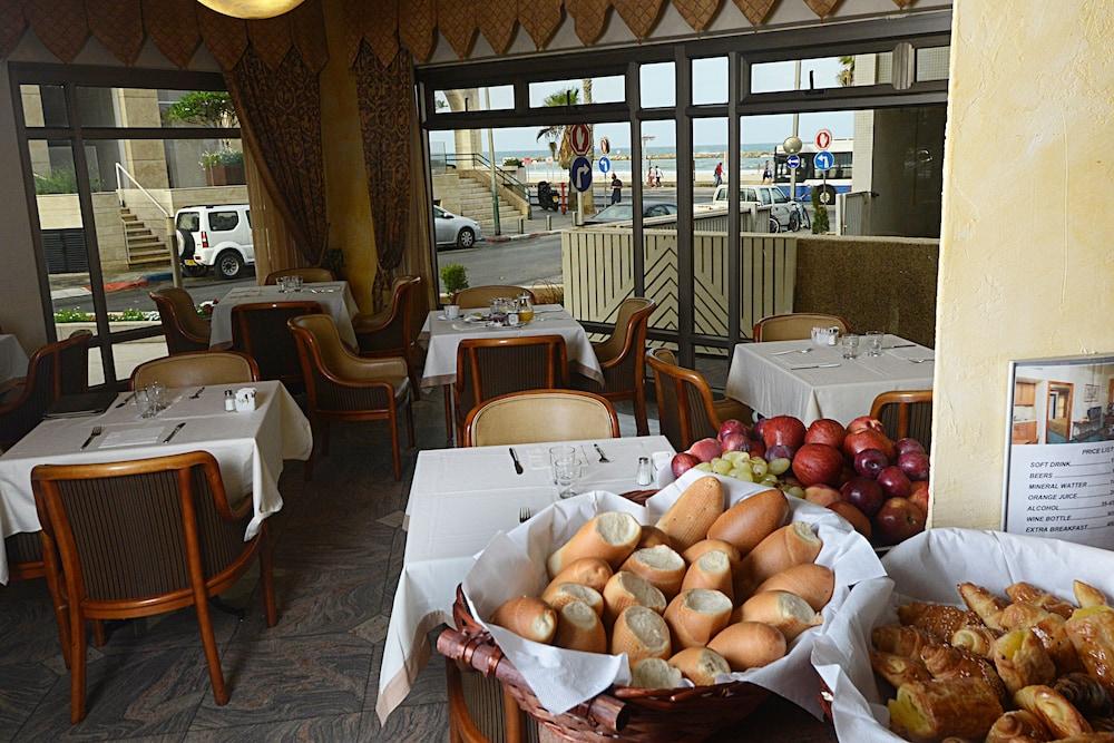 Abratel Sea View Hotel Tel Aviv Ngoại thất bức ảnh