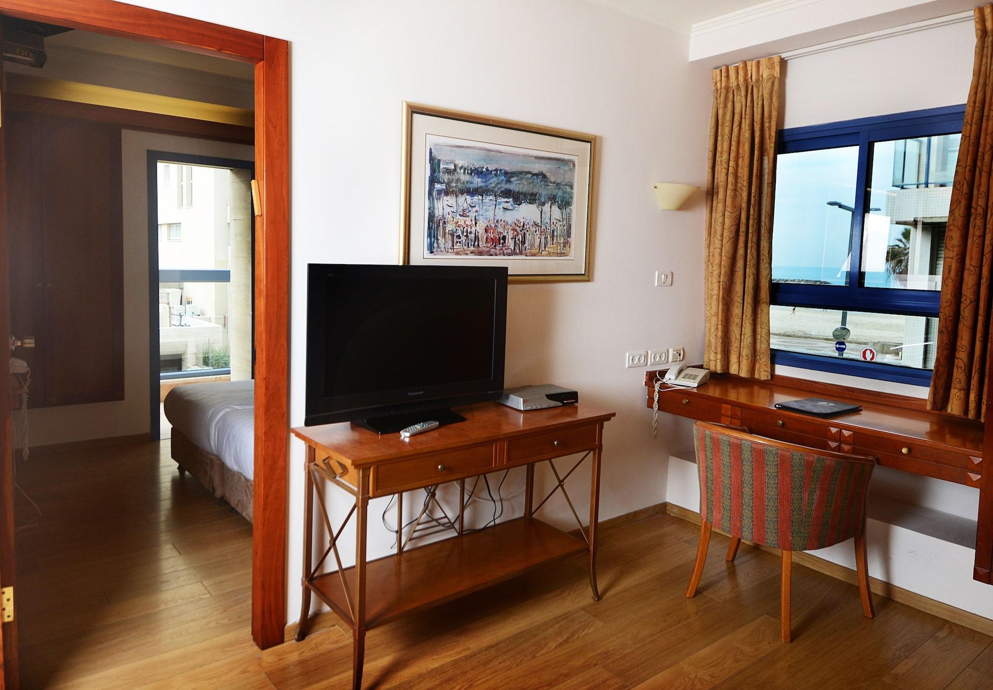 Abratel Sea View Hotel Tel Aviv Ngoại thất bức ảnh