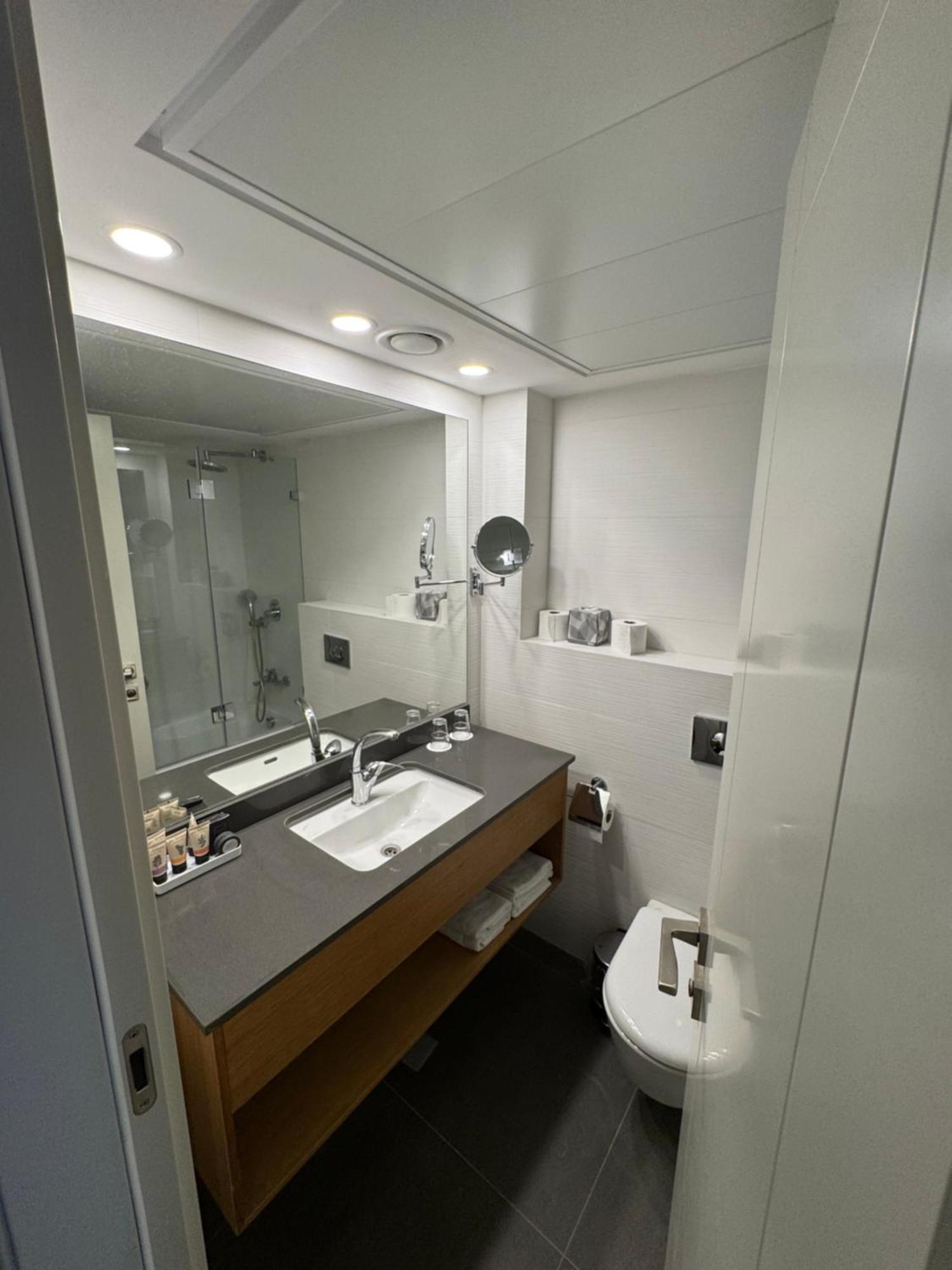 Abratel Sea View Hotel Tel Aviv Ngoại thất bức ảnh