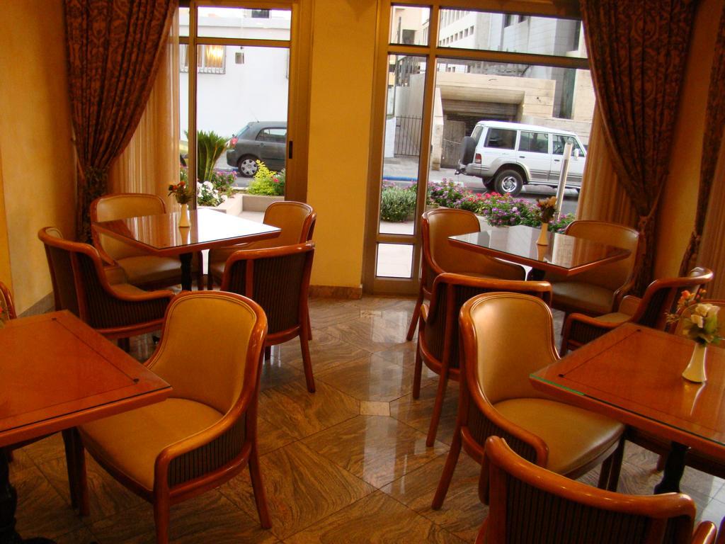Abratel Sea View Hotel Tel Aviv Ngoại thất bức ảnh